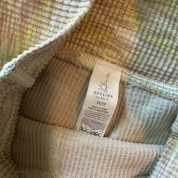 Offline by Aerie Textured Super Shortie multi XS - Picture 2 of 2